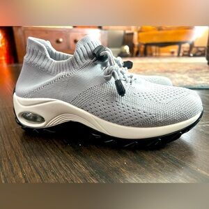 Slow Man Woman’s Sneakers